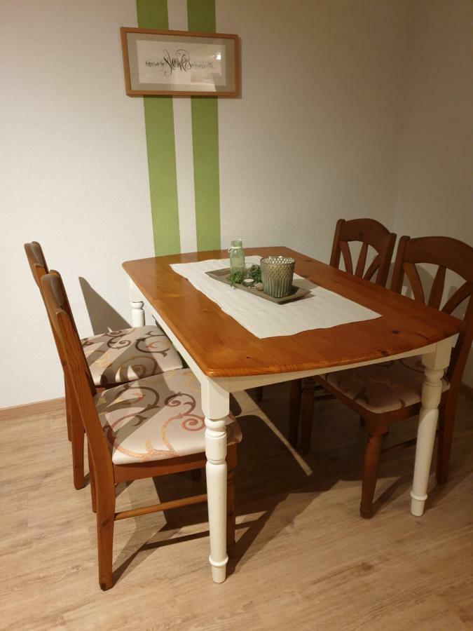 Ferienwohnung Vogelvilla Altenbeken Ngoại thất bức ảnh